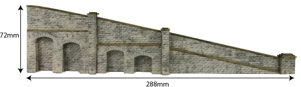 Metcalfe PN149 N Scale Tapered Retaining Wall in Stone