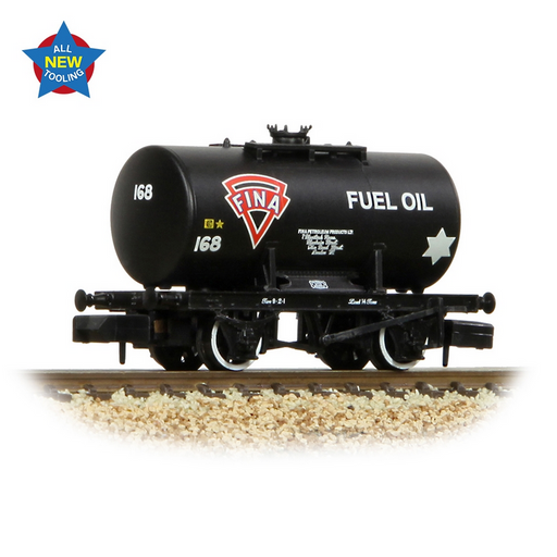 Graham Farish 378-003 14 Ton Anchor mounted tank wagon 'Fina' black