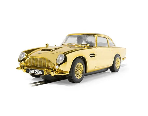 SCALEXTRIC C4550A James Bond Aston Martin DB5 - Goldfinger - 60th Anniversary Gold Edition