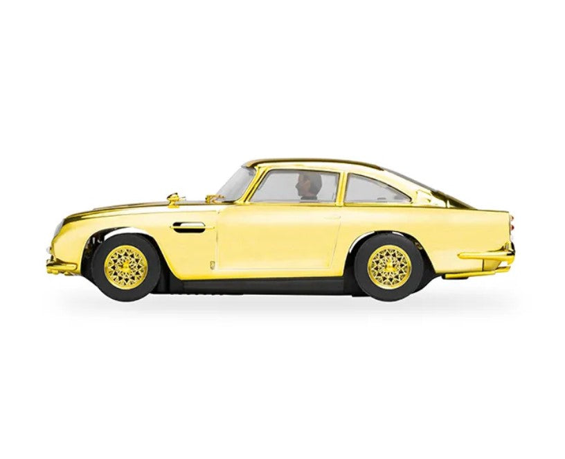 SCALEXTRIC C4550A James Bond Aston Martin DB5 - Goldfinger - 60th Anniversary Gold Edition