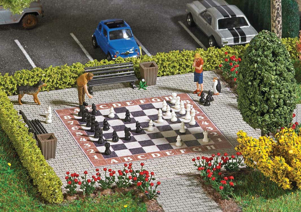 Busch 7839 Garden Chess Scene - HO Scale