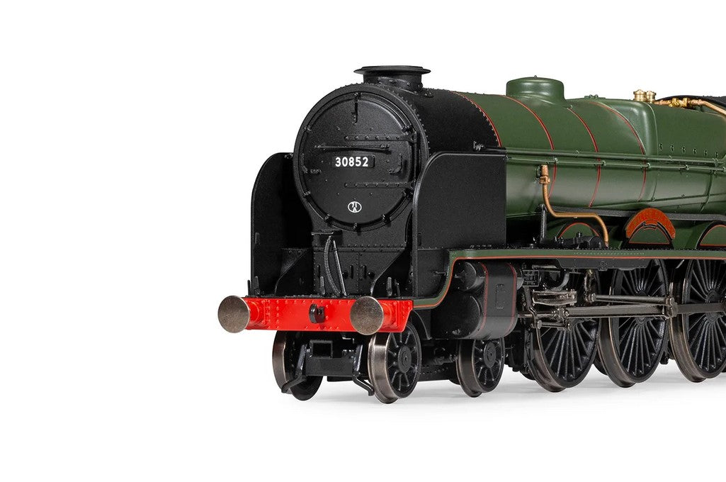 Hornby R3732 BR (Early), Lord Nelson Class, 4-6-0, 30852 'Sir Walter Raleigh' - Era 5